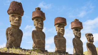 פסלי אבן באנאקנה, היישוב הקדום ביותר על אי הפסחא