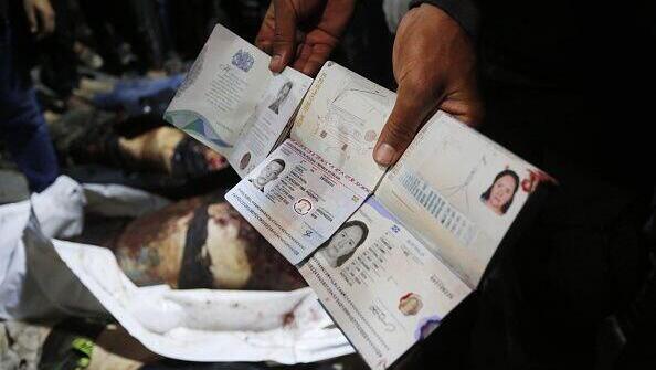 דרכונים זרים של ההרוגים מארגון WCK בתקיפה בעזה