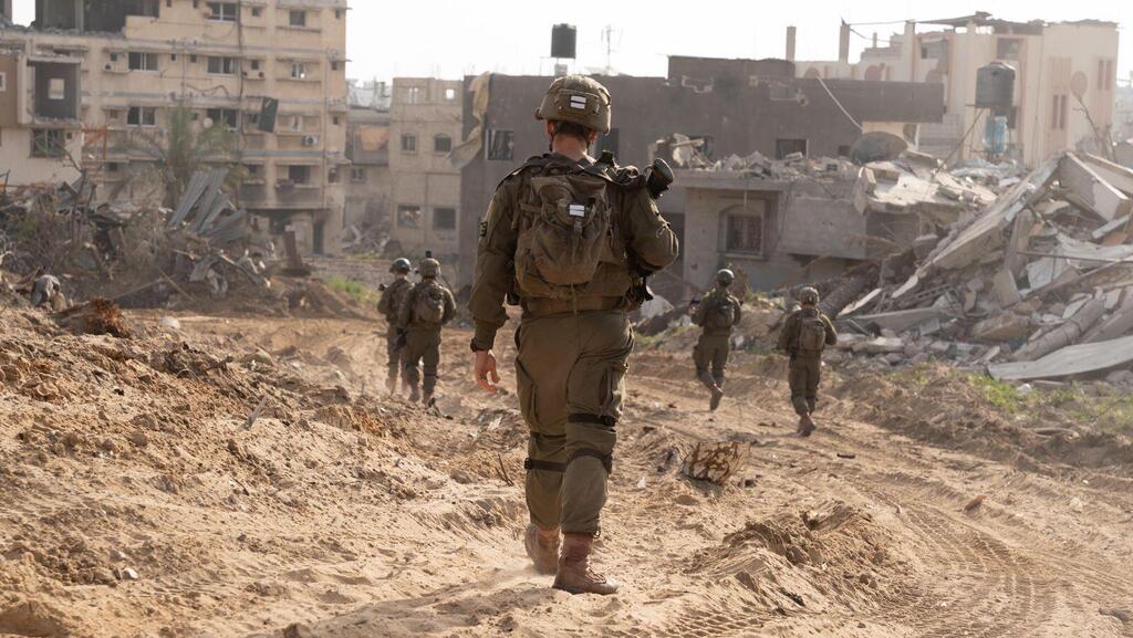 תיעוד לוחמי גדוד 202 בחאן יונס