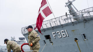 דנמרק פריגטה בסיס חיל הים ליד מצר החגורה הגדולה