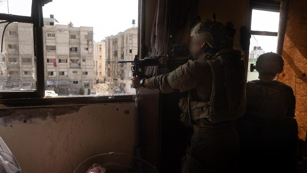 תיעוד: פשיטת כוחות גבעתי בשכונת אל אמל בחאן יונס