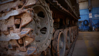 המפעל שמייצר ומשפץ טנקים ונמ"רים פצועים
