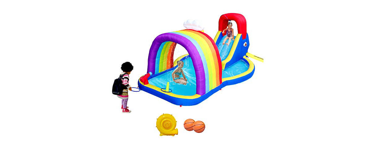 WELLFUNTIME Inflatable Water Park with Rainbow Sprinkler