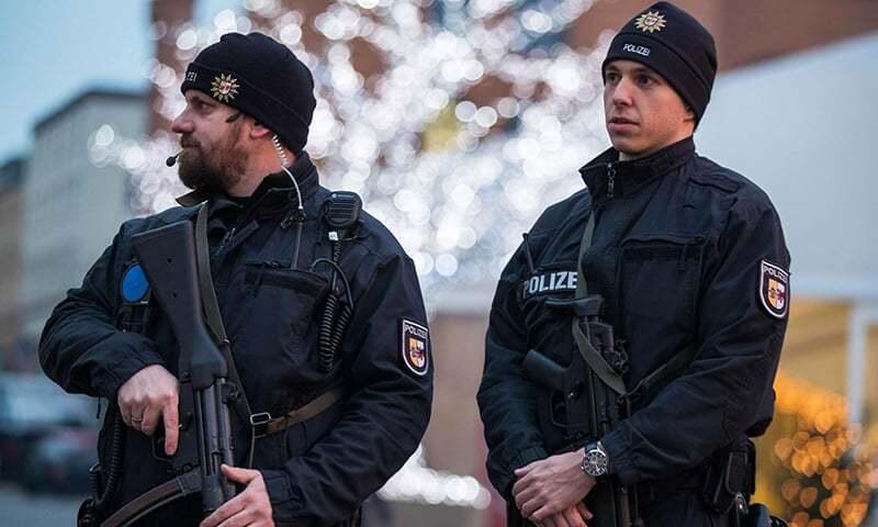 File photo of German police after arrest of terror suspects 