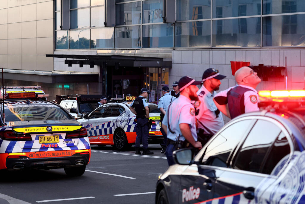 סידני, אוסטרליה - פיגוע דקירה במרכז קניות