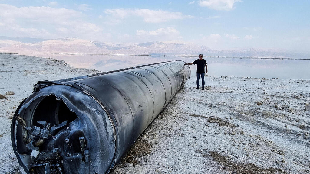 נפל של טיל בליסטי ששיגרה איראן ואשר נפל באזור ים המלח