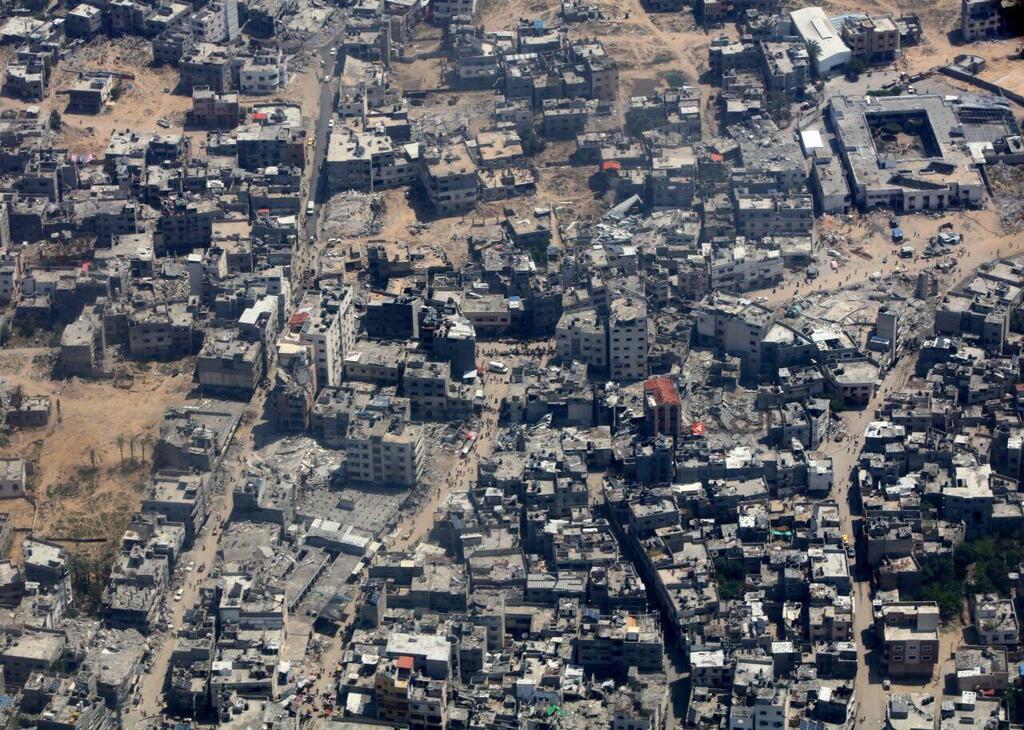 צילומי אוויר מציגים את ההרס האדיר בעיר עזה