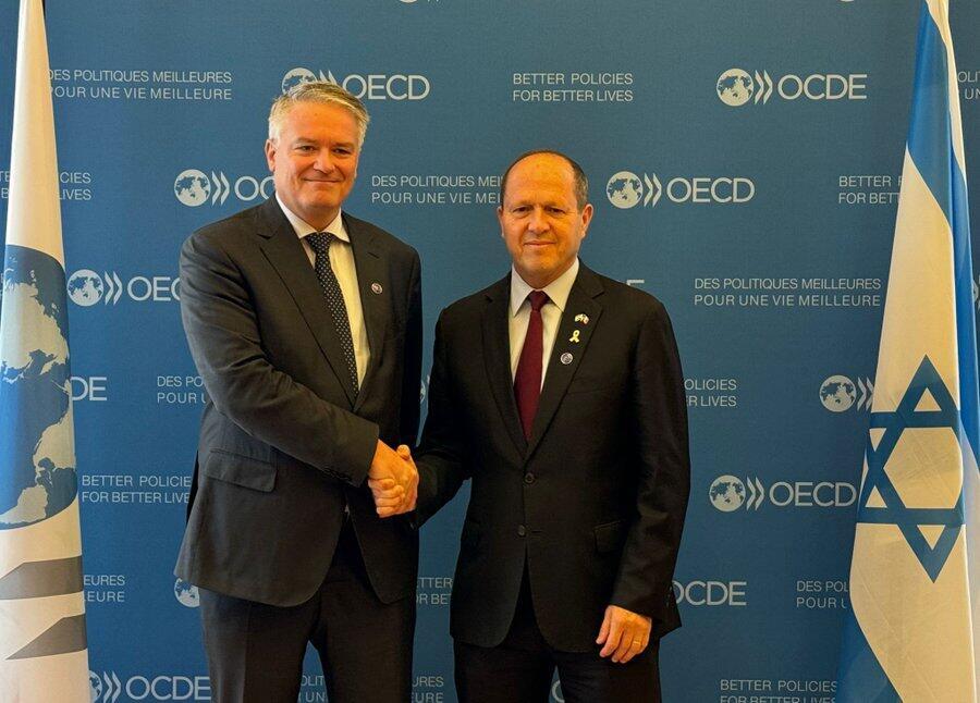 OECD Secretary-General Mathias Cormann with Economy Minister Nir Barkat 