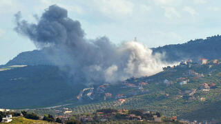 עשן בכפר אל עדייסה דרום לבנון 