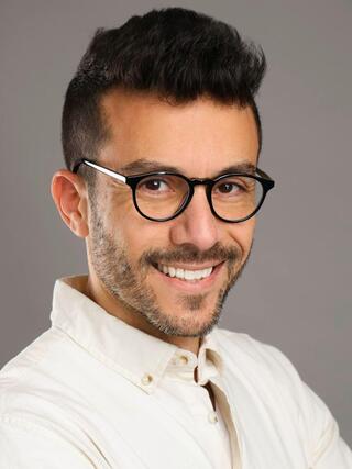 Dr. Amit Serusi Dr. Amit Sarusi