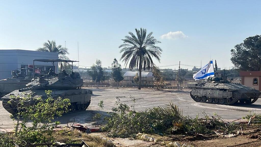 תיעוד: כניסת כוחות צוות הקרב של חטיבה 401 למעבר רפיח בצידו העזתי