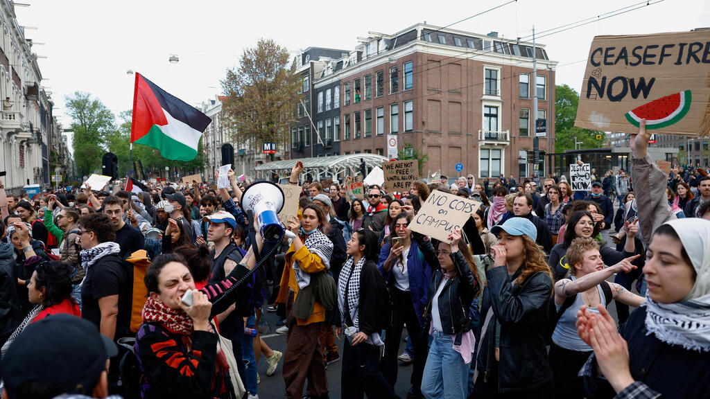 Pro-Palestijnse demonstranten van de Universiteit van Amsterdam