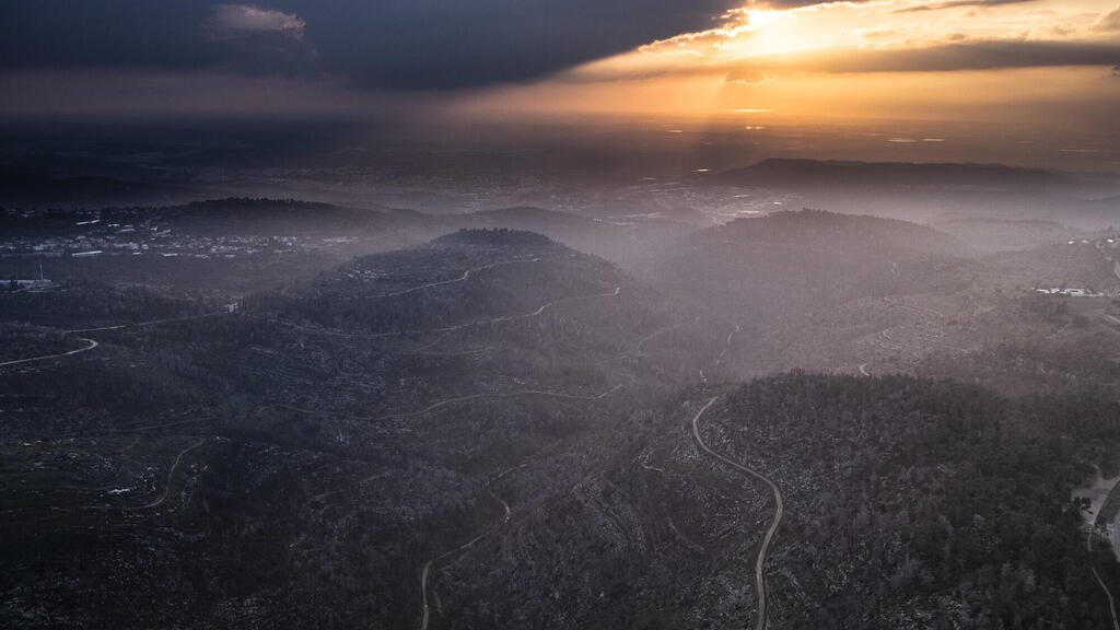 הרי יהודה בשקיעה