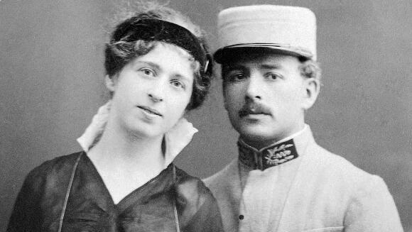 Eugène in army uniform together with Élisabeth 