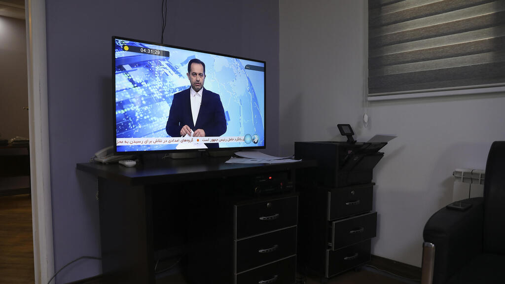 איראן מדווחים ב טלוויזיה על תקרית ה מסוק של הנשיא איברהים ראיסי