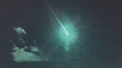 התמונה שצולמה על ידי מצלמת סוכנות החלל האירופית (ESA) בספרד, בה ניתן לראות את כדור האש שנע בשמי הלילה של ספרד ופורטוגל