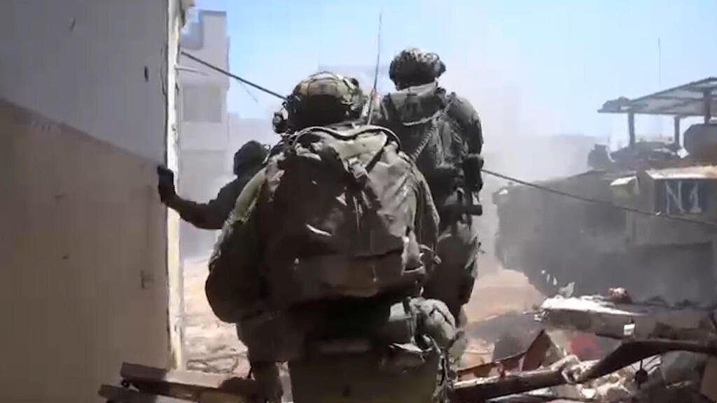  תיעוד מפעילות כוחות צוות הקרב של חטיבת גבעתי ברפיח