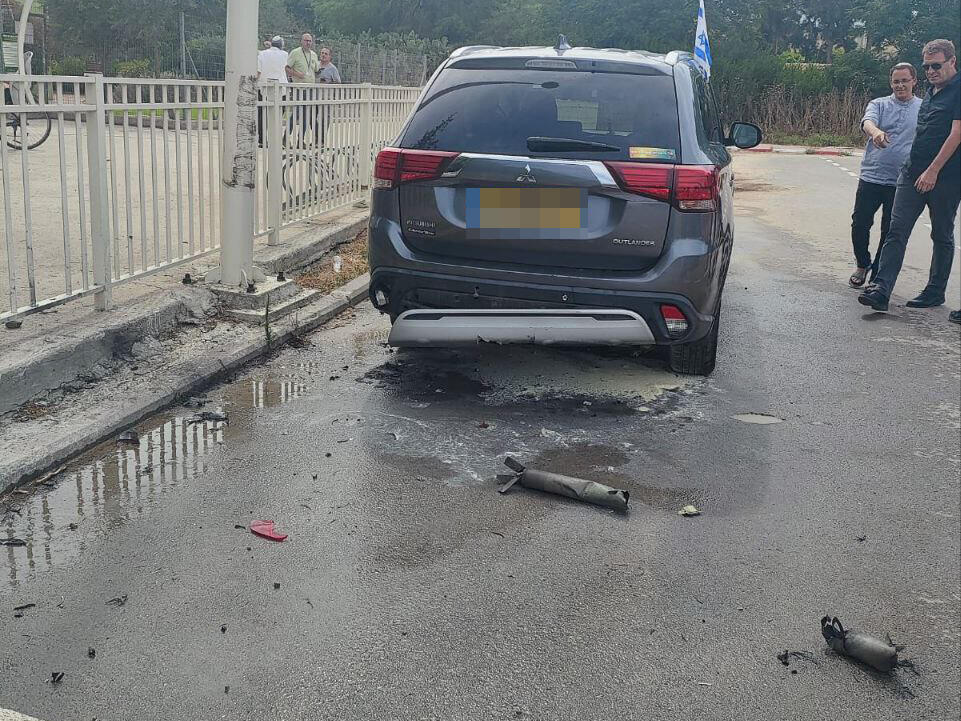 נפילת רקטה בקיבוץ סעד בעוטף עזה