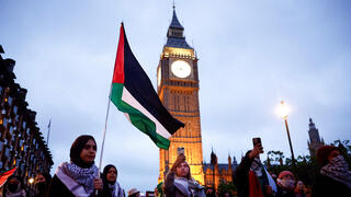 מחאות פרו-פלסטיניות "קץ לרצח העם" במרכז לונדון