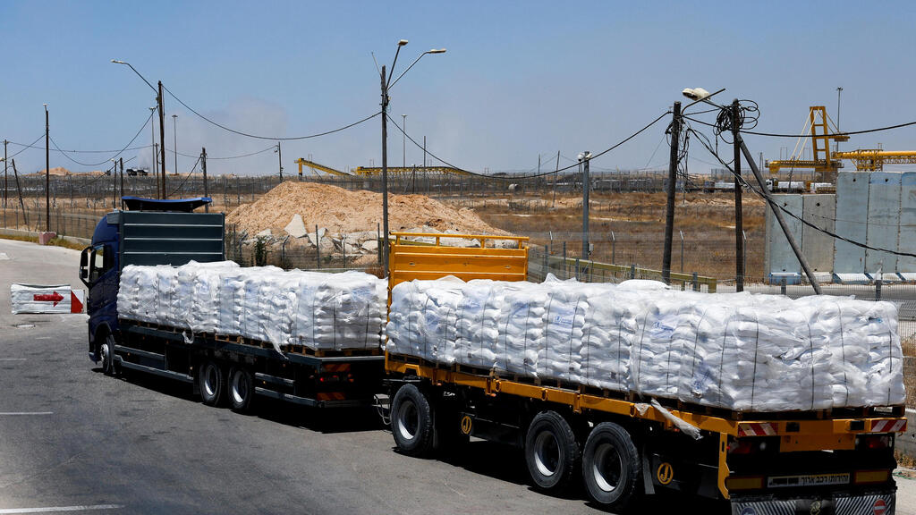 מעבר כרם שלום משאיות סיוע הומניטרי לרצועת עזה