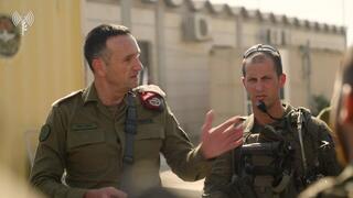 הרמטכ״ל הרצי הלוי עם לוחמי גדוד ׳נצח יהודה׳ בגבול עזה