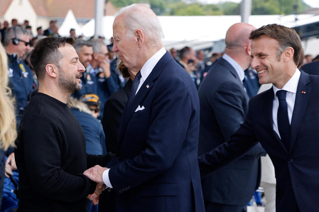 U.S. President Job Biden with Ukrainian President Volodymyr Zelenski at 80th anniversary of D-Day 