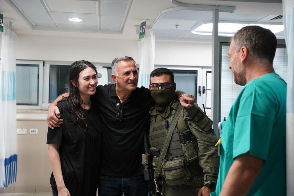המפגש הראשון של נועה ארגמני עם אביה יעקב