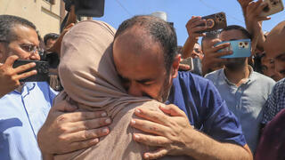 מנהל בית החולים שיפאא, מוחמד אבו סלמיה, משוחרר חזרה לרצועת עזה