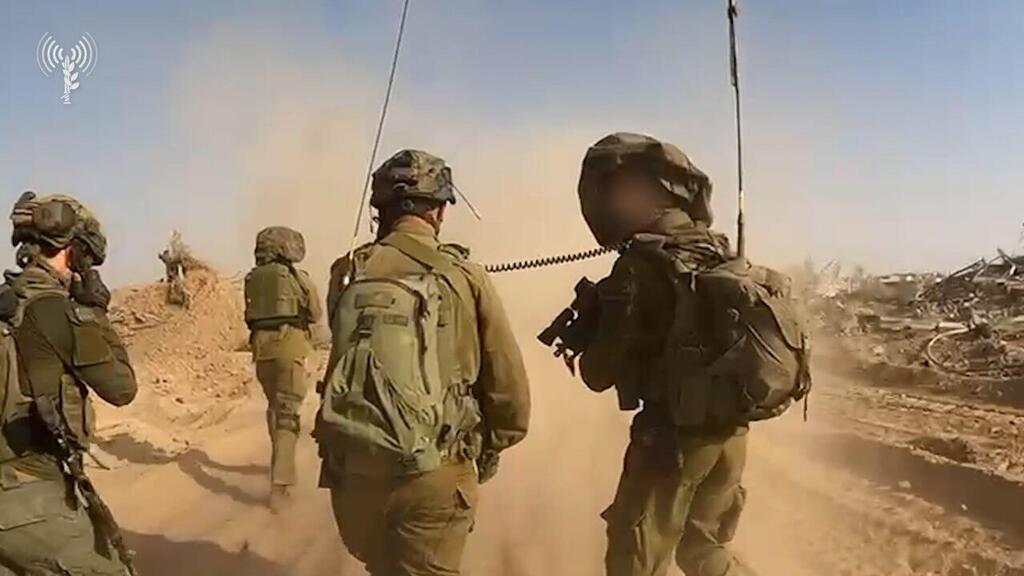 תיעוד: כוחות צה"ל תוקפים ברצועת עזה