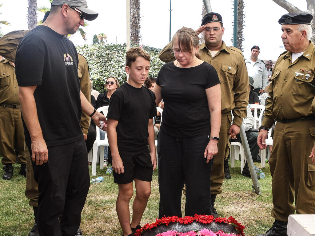  הלוייתו של אלכנסדר (סשה) יקימינסקי