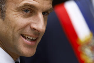 צרפת בחירות פרלמנט סיבוב שני עמנואל מקרון 