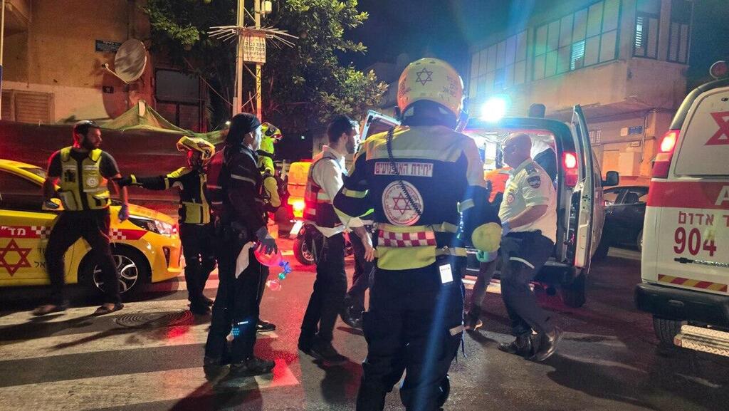 זירת אירוע האלימות בדרך ההגנה בתל אביב