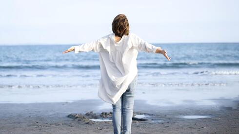 אישה בגיל המעבר