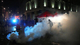 מהומות בכיכר הרפובליקה בפריז לאחר תבוסת הימין בבחירות
