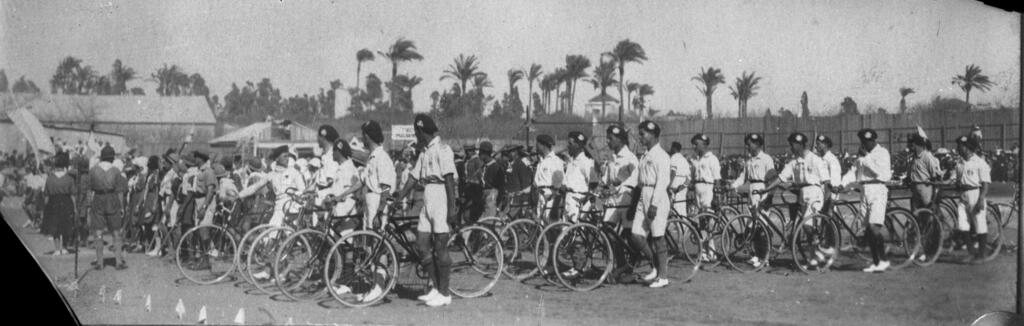 Maccabim Group, Cyclists - Tel Aviv, January 1958
