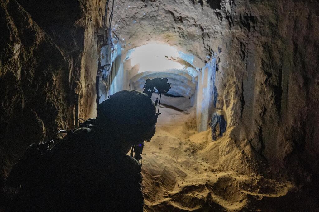 תיעוד השמדת תוואי מנהרה ממנה ניסו לחדור מחבלי חמאס בחודש יוני האחרון