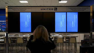 שדה התעופה בניוארק ארה"ב בעקבות תקלה טכנית עולמית