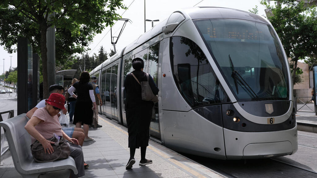 180 אלף נסיעות מדי יום. הקו האדום של הרכבת הקלה בירושלים