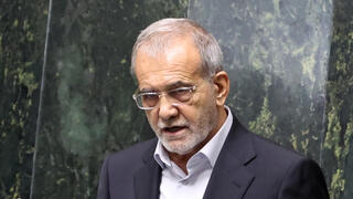 מסעוד פזשכיאן נשיא איראן טקס השבעה ב פרלמנט האיראני