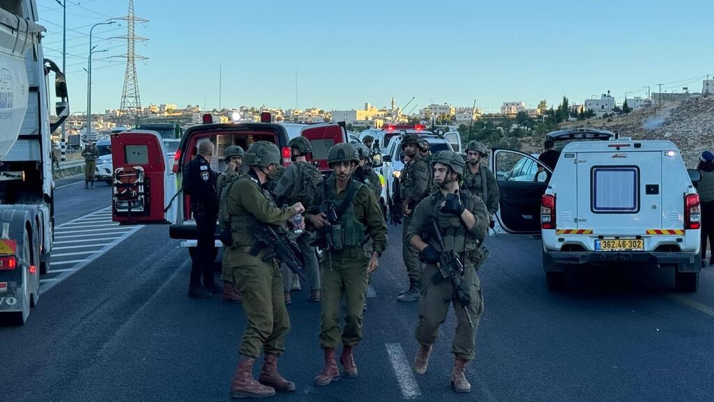 כוחות צה"ל בזירת הפיגוע