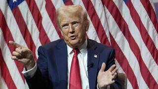 דונלד טראמפ כנס של איגוד ה עיתונאים ה שחורים של ארה"ב ב שיקגו