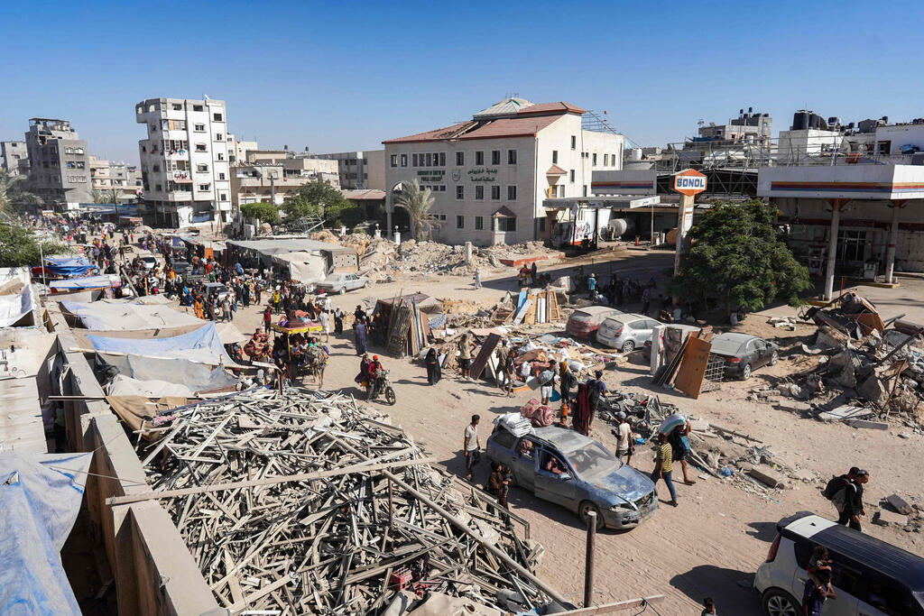 עקירת מאות עזתים מאזורי מזרח חאן יונס אל מערבה