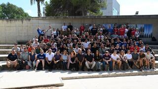 בדרך לבקו"ם עוברים דרך כל מדינות העולם