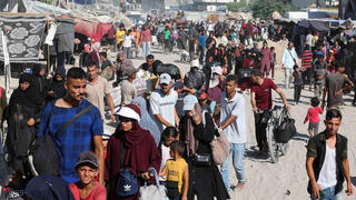 עקירת מאות עזתים מאזורי מזרח חאן יונס אל מערבה