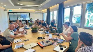 פגישת אנשי המועצה עם פיקוד העורף