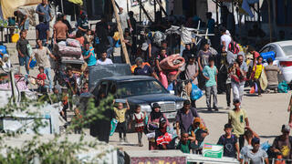 עקירת מאות עזתים מאזורי מזרח חאן יונס אל מערבה