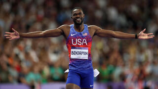 ריי בנג'מין חוגג את הניצחון