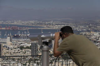 טיילת לואי בחיפה
