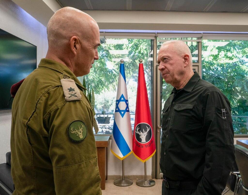 יואב גלנט בסקירה שמקבל בבסיס המודיעין שבצפון