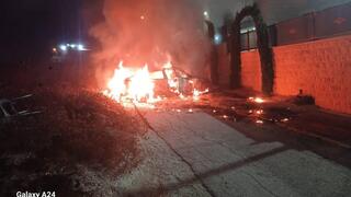 צעירים קיצוניים יהודים נכנסו לכפר ג'ת והציתו רכבים
